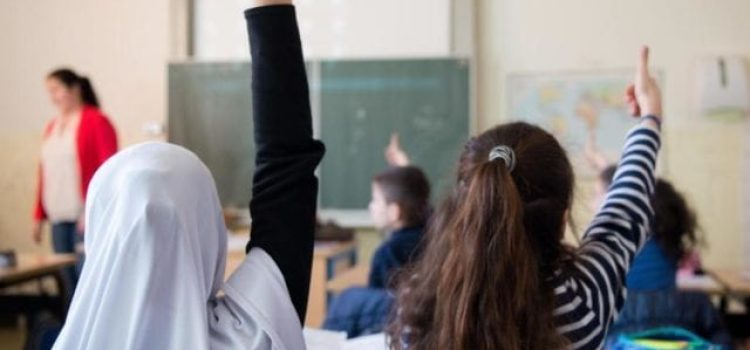 Schuldispensationen an hohen religiösen Feiertagen